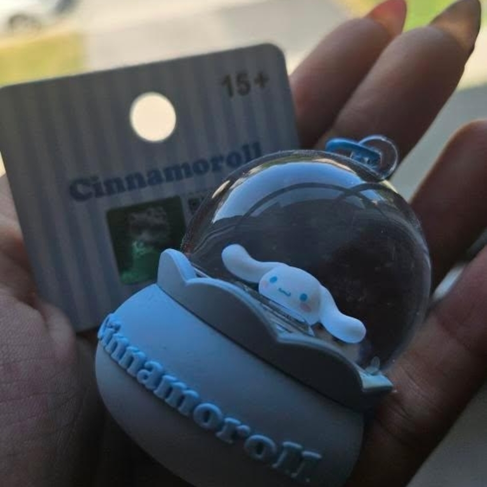 Sanrio Character Keychains Set - Picture 5 of 6
